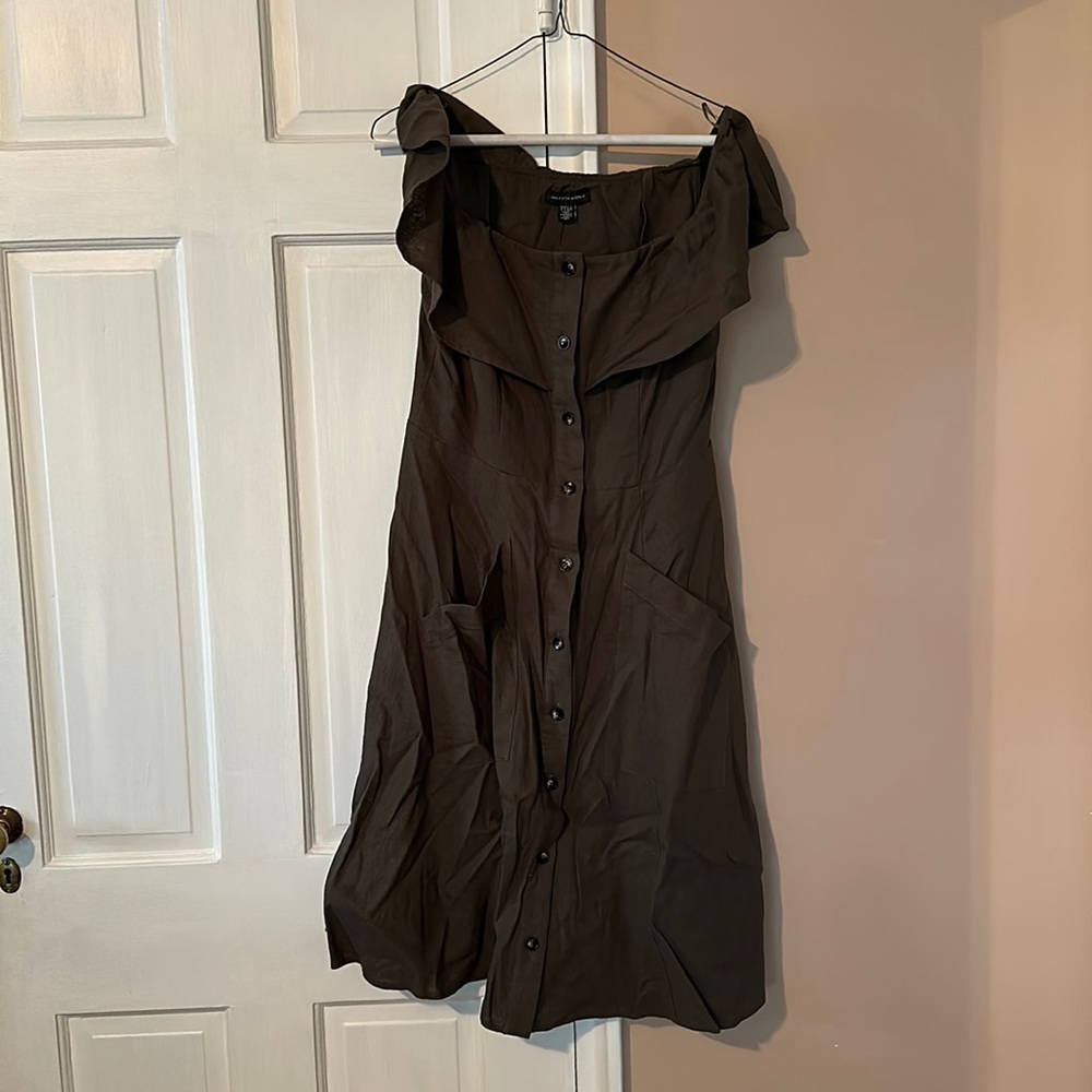 Olive linen button front dress brand new